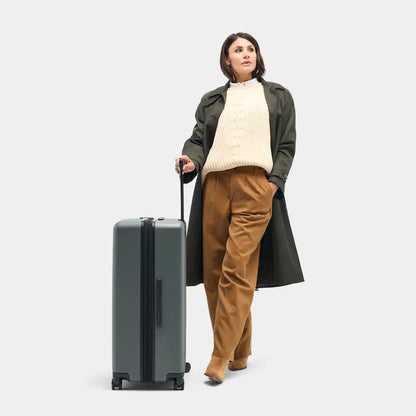 Method Luggage Check-In Large